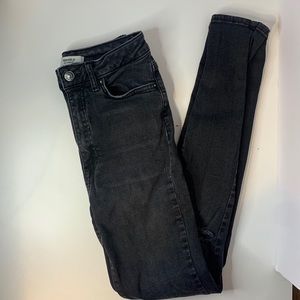 F21 FADED BLACK HIGH WAISTED SPLIT KNEE SKINNY JEANS SZ 26